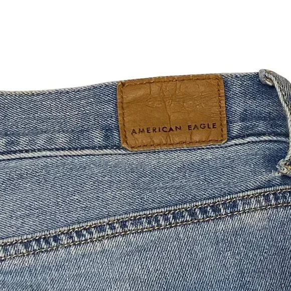 Destroyed Mom Jeans by American Eagle Outfitters 14 - Picture 12 of 13